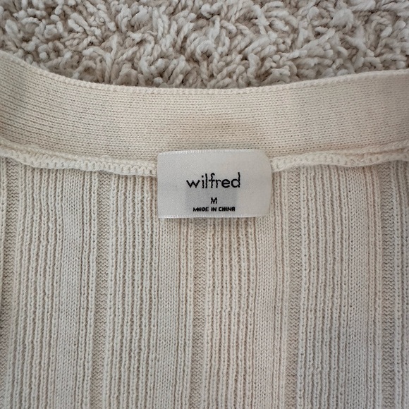 NWT/NEVER WORN Aritizia Wilfred Plunge Front Cardigan - Picture 5 of 7